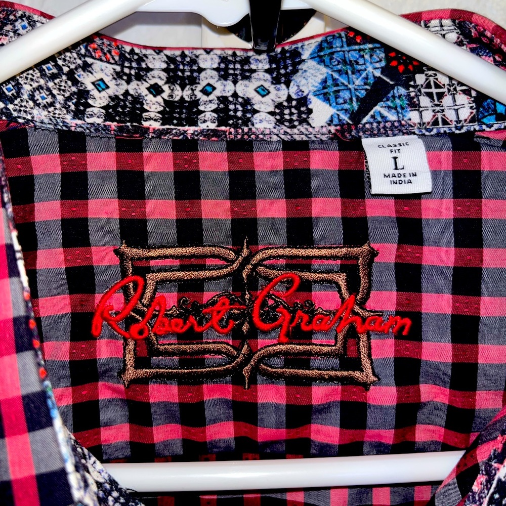 Robert Graham Checkered Classic Fit Size Large Flip Cuff Long Sleeve Dress Shirt